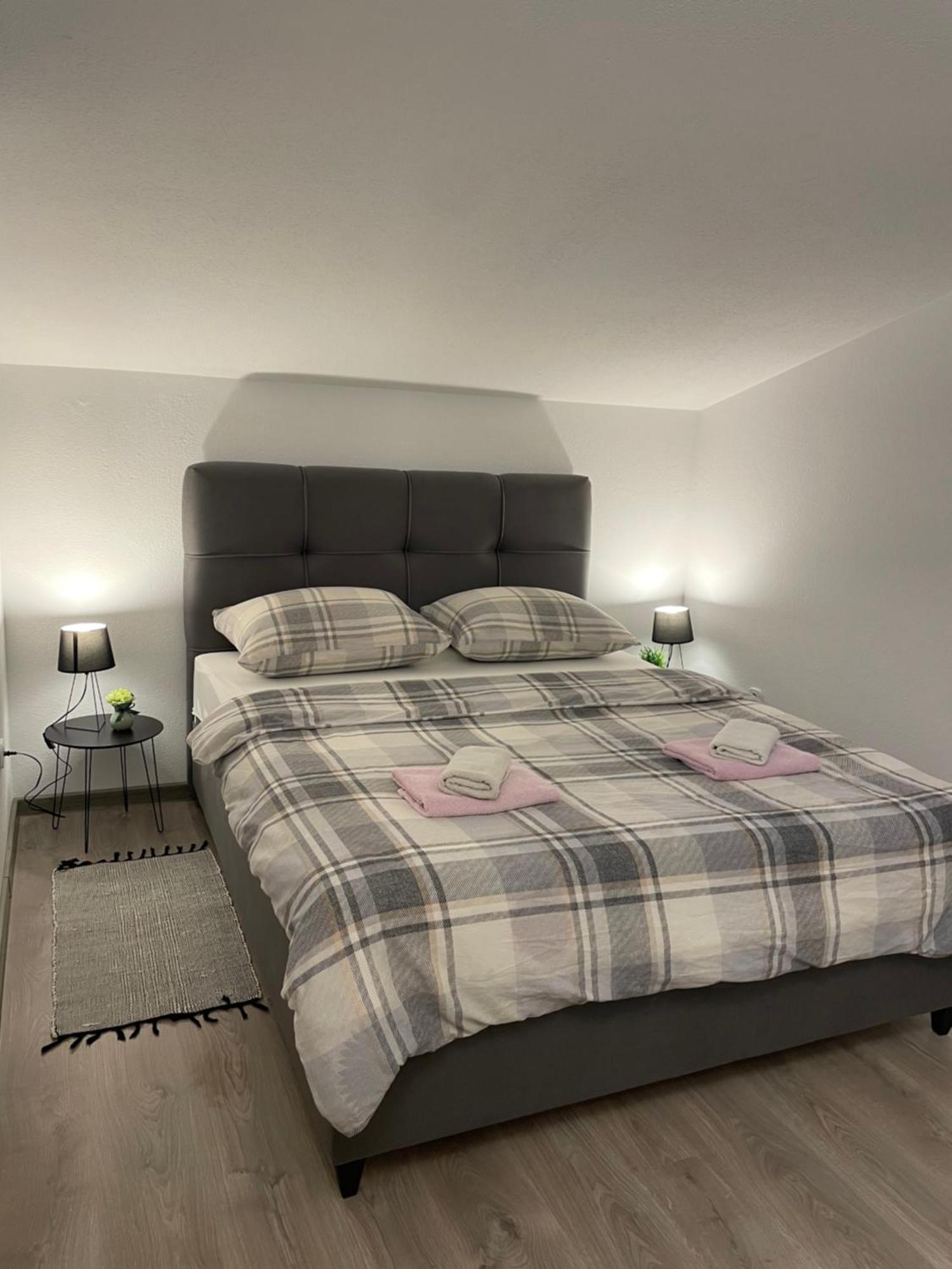 Apartments Dora Пореч Экстерьер фото