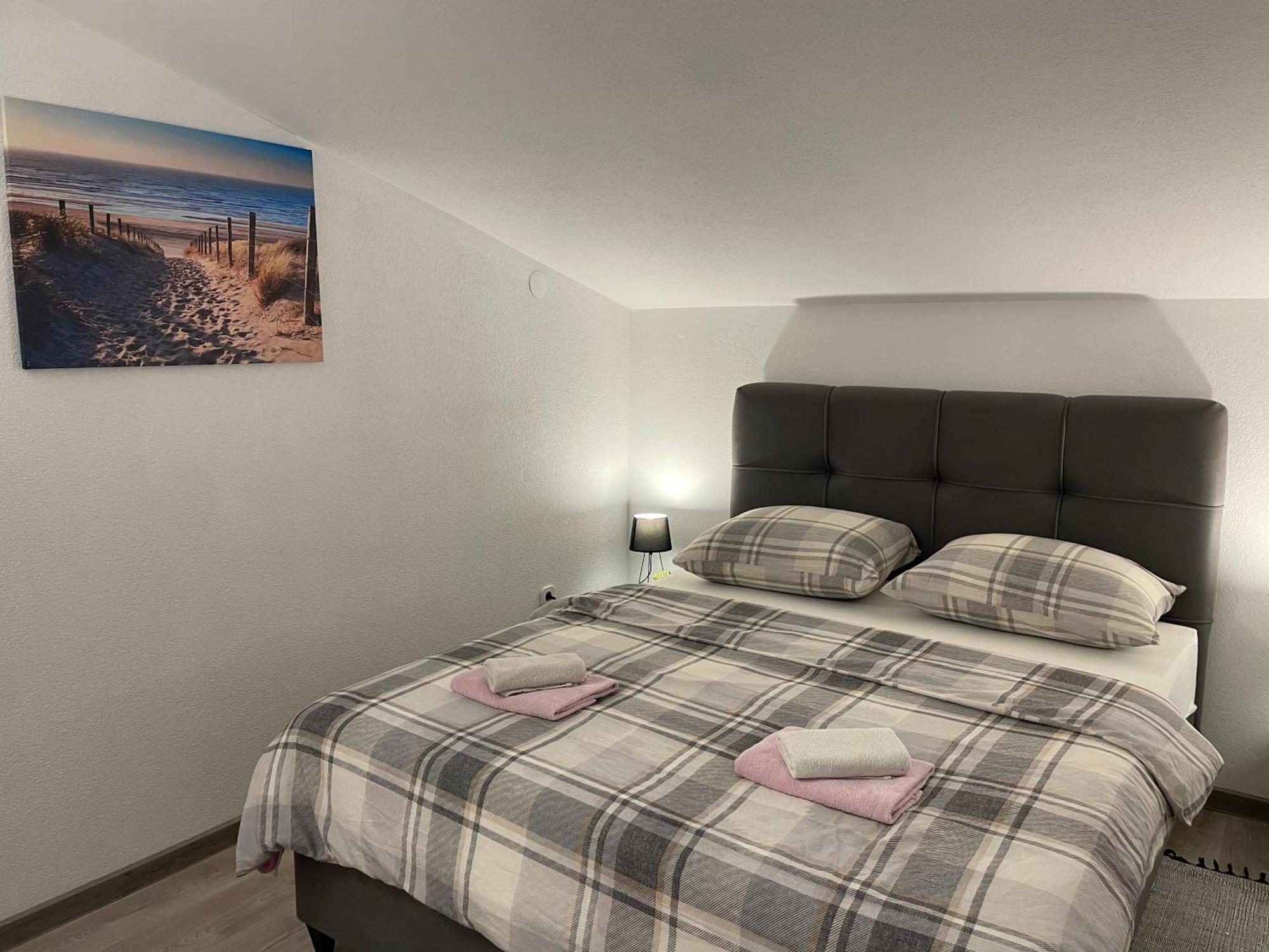 Apartments Dora Пореч Экстерьер фото