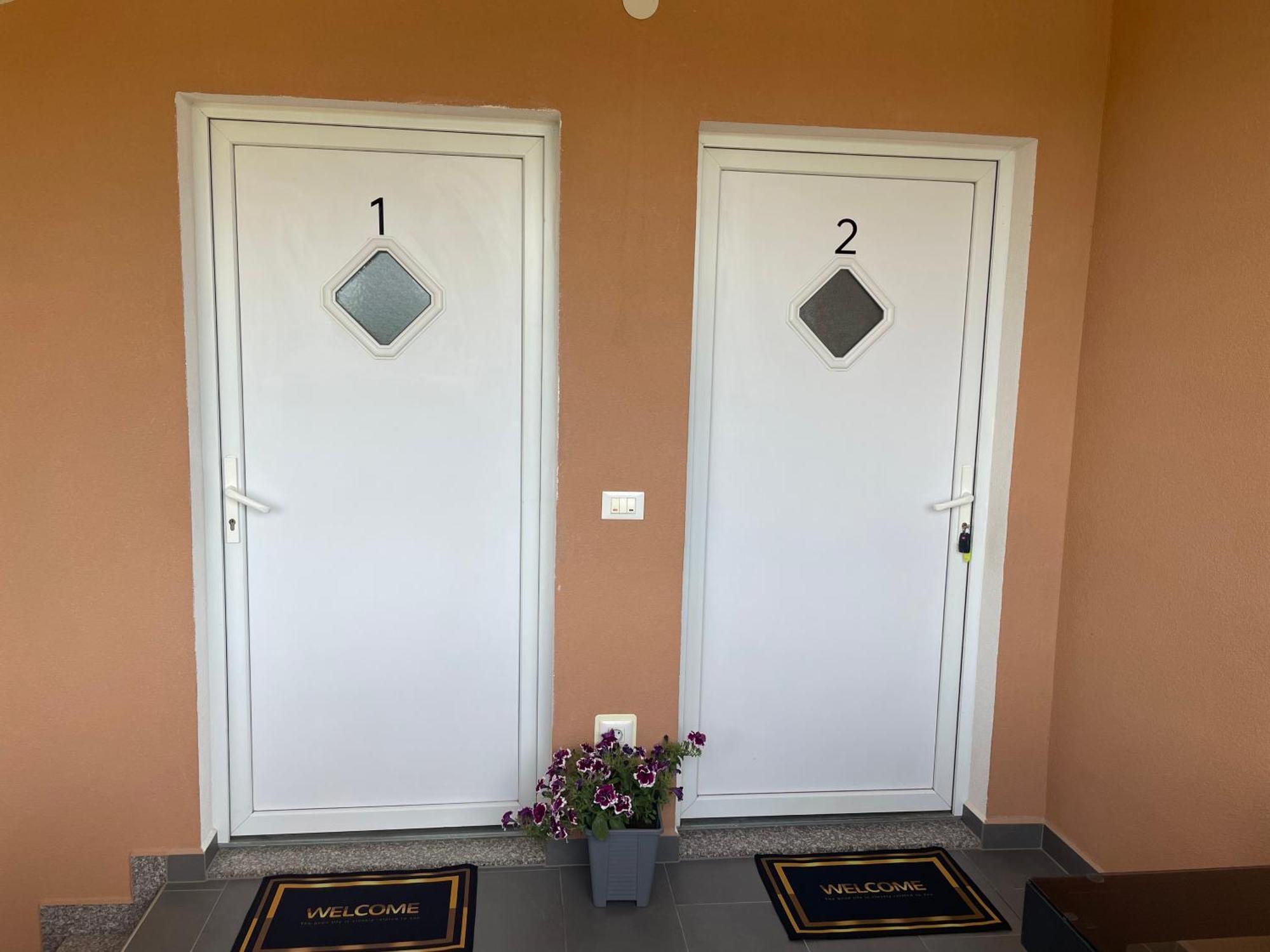 Apartments Dora Пореч Экстерьер фото