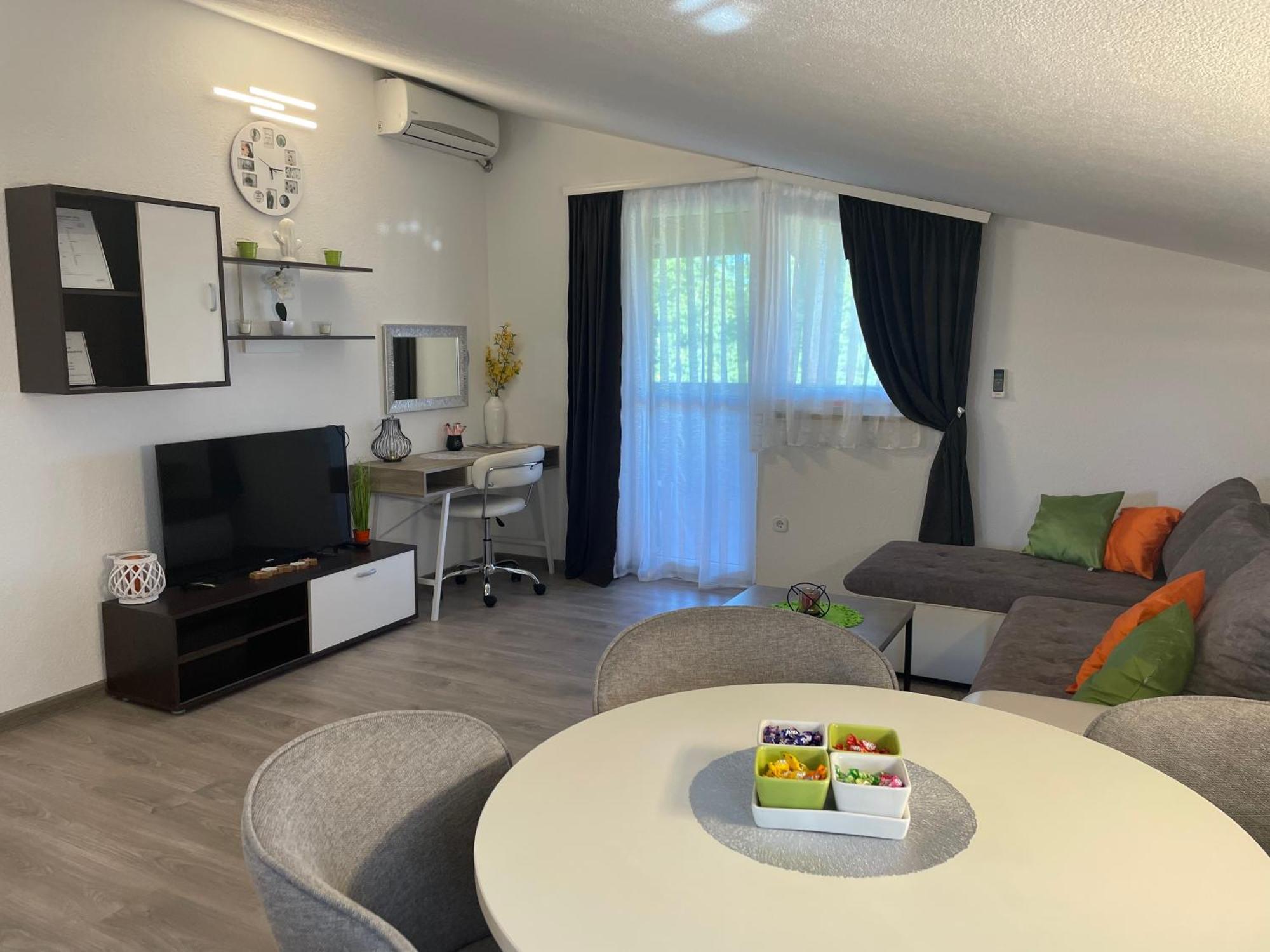 Apartments Dora Пореч Экстерьер фото